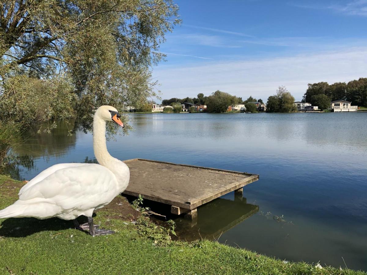 Tattershall Lakes Mini Breaks - Osprey Rise Hotel Buitenkant foto